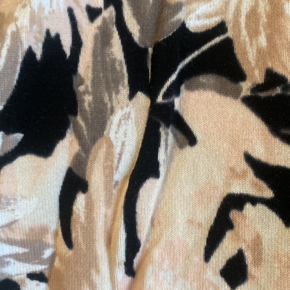 EUC Isaac Mizrahi Live cardigan - Picture 3 of 4